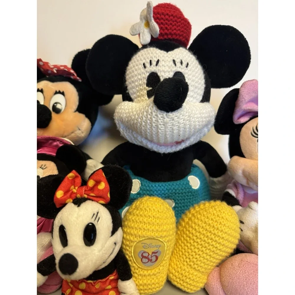 Disney Minnie Mouse Plush Lot Of 5‎ Various Ages